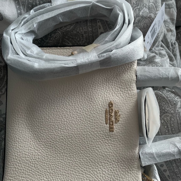 COPY - Cute coach crossbody - Picture 3 of 5